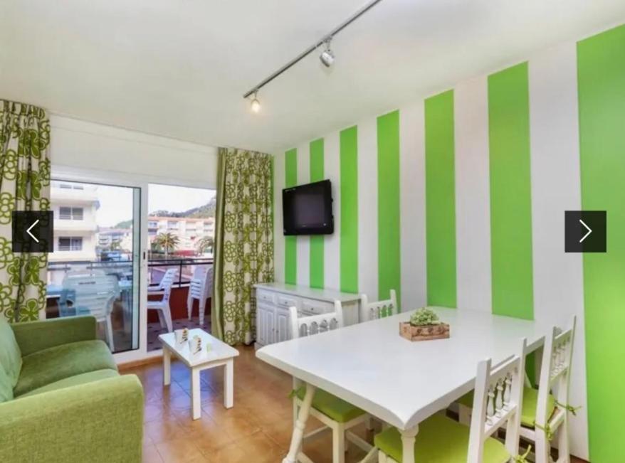 Apartamento Familiar Торроэлья-де-Монгри Экстерьер фото